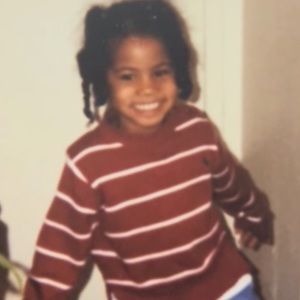 Meet your Posher, Anisa